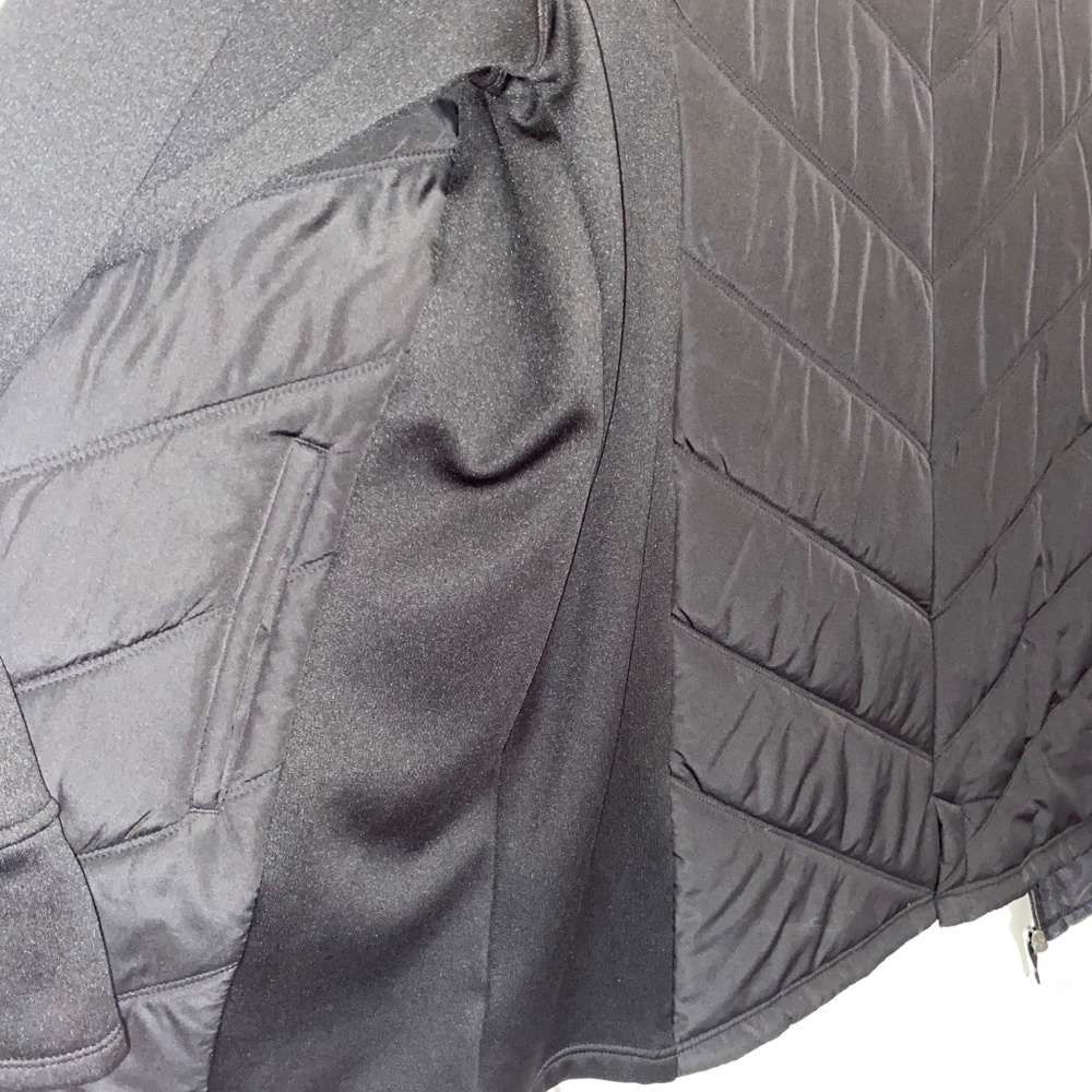 Jacket - Picture 4 of 4